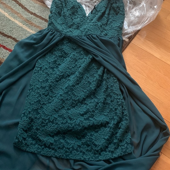 Lulu’s “Lovely” Green Gown w/ Slit and Lace - Picture 9 of 11